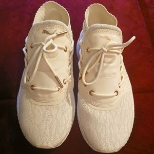 Puma Lace Women's Shoe